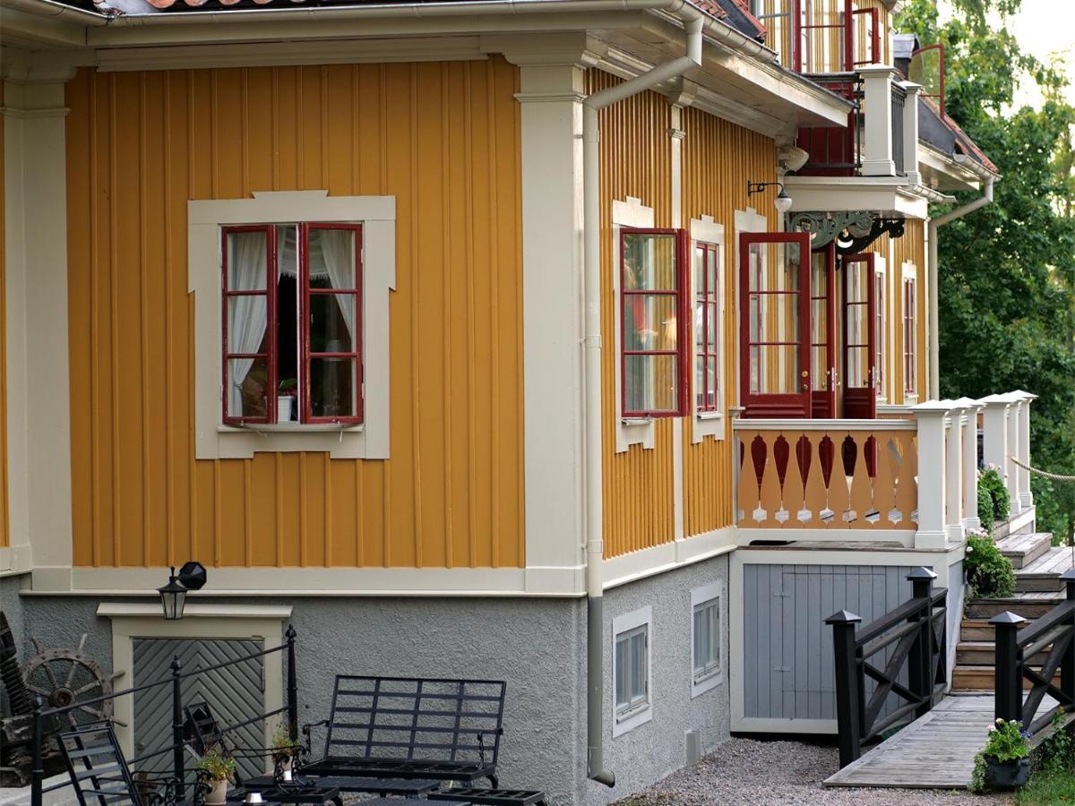 Dufweholms Herrgard Катринехолм Екстериор снимка
