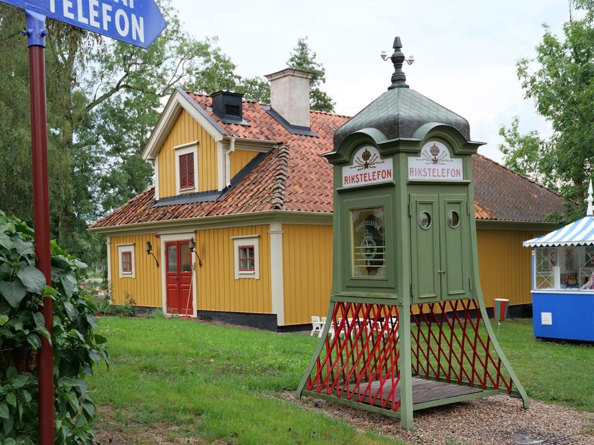 Dufweholms Herrgard Катринехолм Екстериор снимка